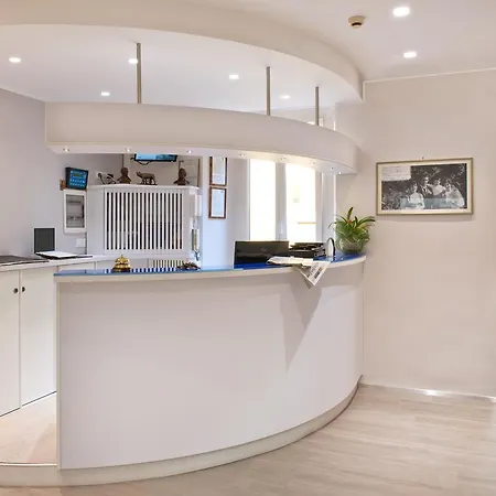 アルベルゴ マレキアーロ 2*