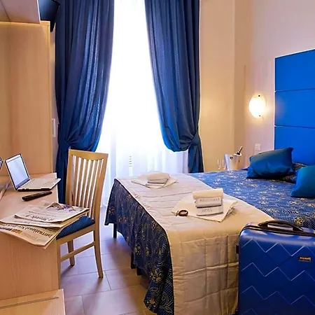 Hotel 3h Marechiaro 2*