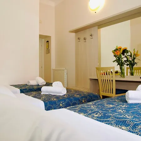 Hotel Marechiaro 2*