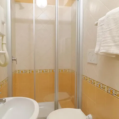Marechiaro Hotel 2*